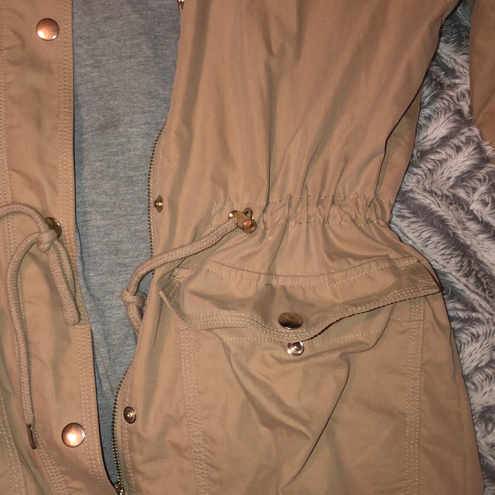 Jacket - Picture 3 of 7